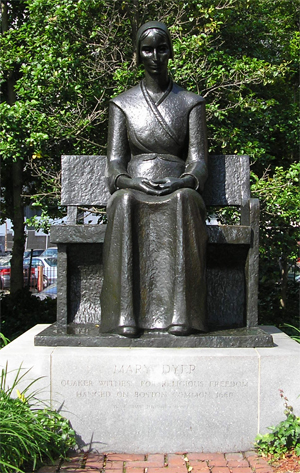 MaryDyerstatue